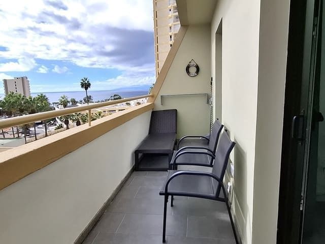 1 soveværelse Lejlighed til salg i Playa de las Americas, Arona med garage - € 360.000 (Ref: 8670098)