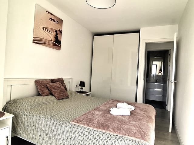 1 bedroom Apartment for sale in Playa de las Americas with garage - € 360,000 (Ref: 8670098)