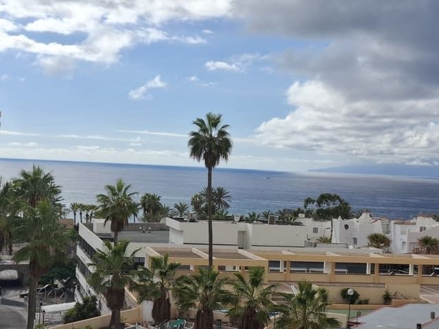 1 bedroom Apartment for sale in Playa de las Americas with garage - € 360,000 (Ref: 8670098)