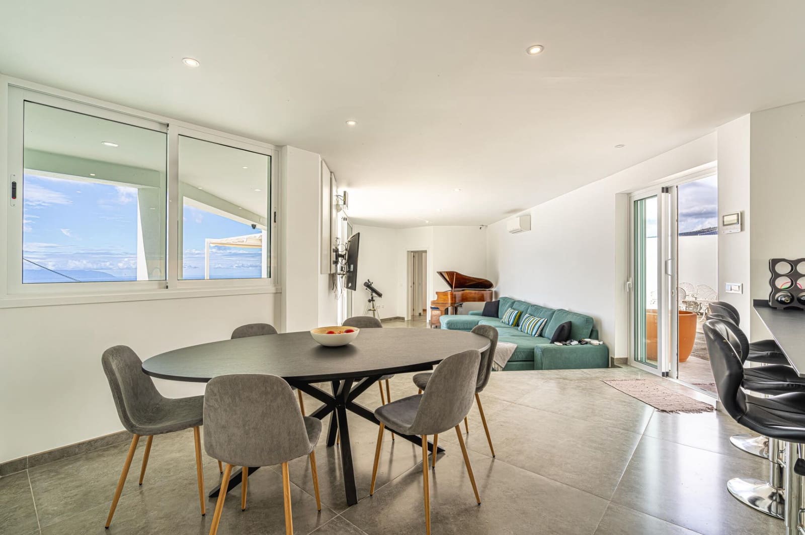 3 Zimmer Villa zu verkaufen in Tejina de Guia de Isora mit Pool Garage - 897.000 € (Ref: 8670109)