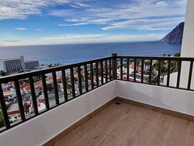 2 chambre Penthouse à vendre à Los Gigantes avec garage - 530 000 € (Ref: 8670112)