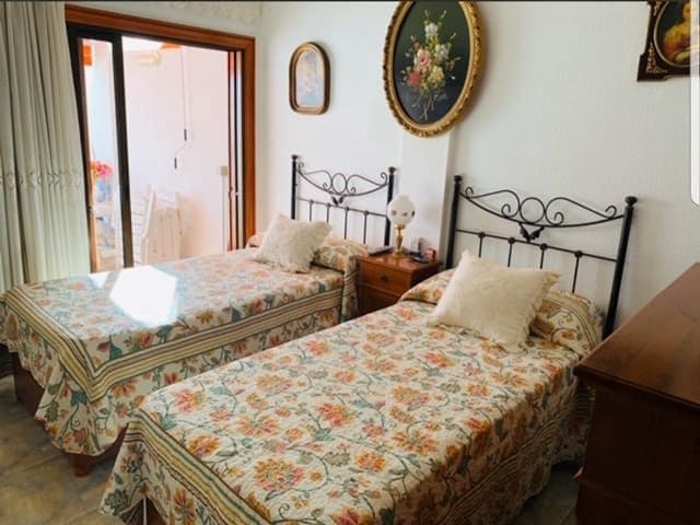 3 quarto Apartamento para venda em Los Cristianos com garagem - 585 000 € (Ref: 8670132)