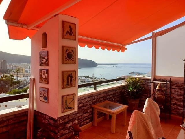 3 bedroom Apartment for sale in Los Cristianos, Arona with garage - € 585,000 (Ref: 8670132)