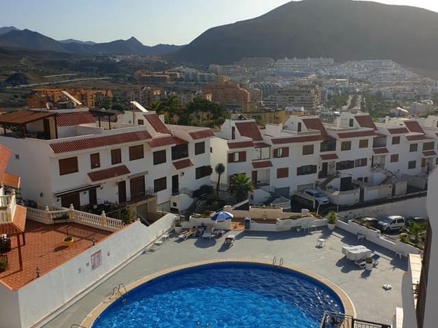 3 quarto Apartamento para venda em Los Cristianos com garagem - 585 000 € (Ref: 8670132)