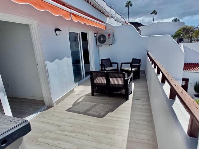 1 bedroom Apartment for sale in Playa de las Americas - € 450,000 (Ref: 8670135)