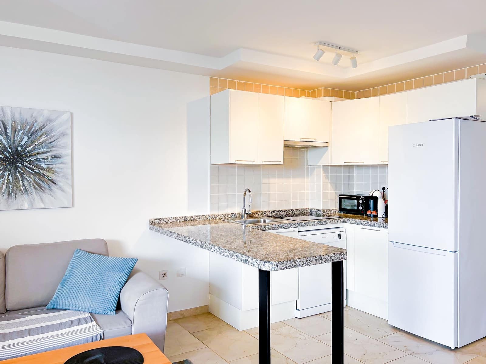 1 soverom Leilighet til salgs i Palm-Mar med svømmebasseng - € 249 000 (Ref: 8684530)