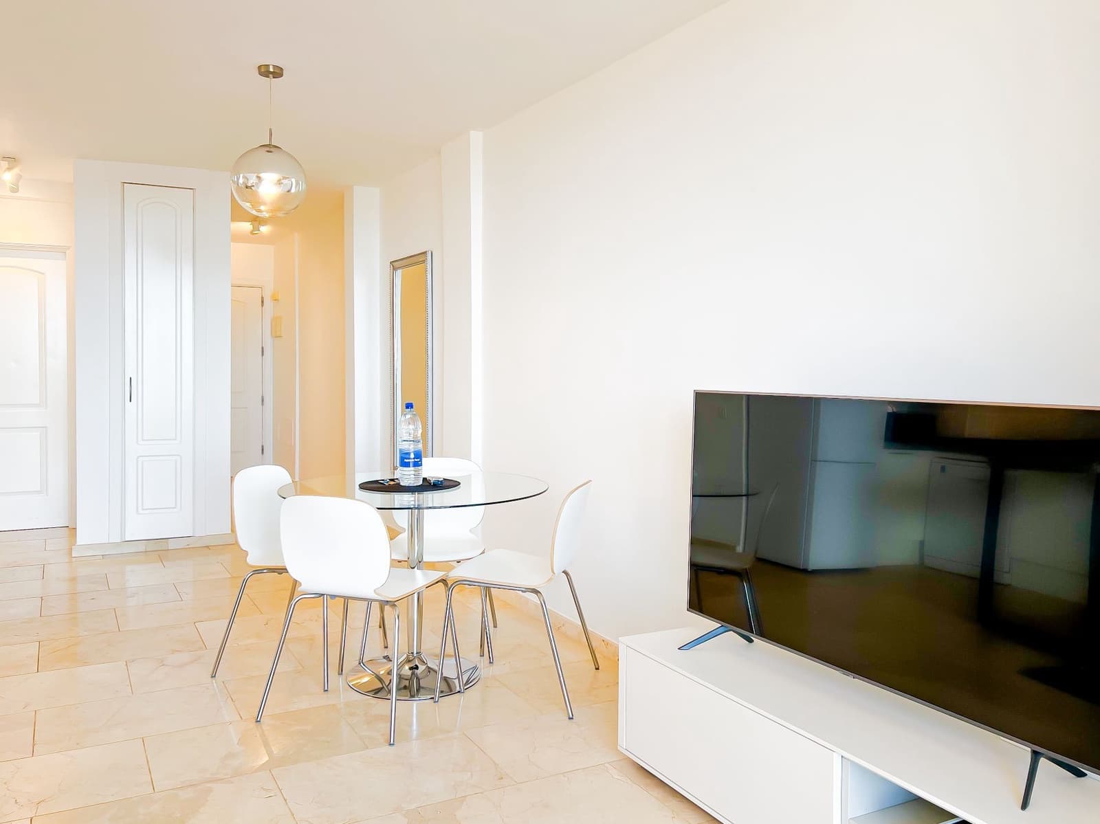 1 soverom Leilighet til salgs i Palm-Mar med svømmebasseng - € 249 000 (Ref: 8684530)