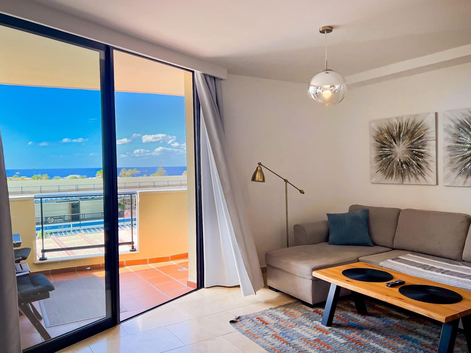 1 soverom Leilighet til salgs i Palm-Mar med svømmebasseng - € 249 000 (Ref: 8684530)