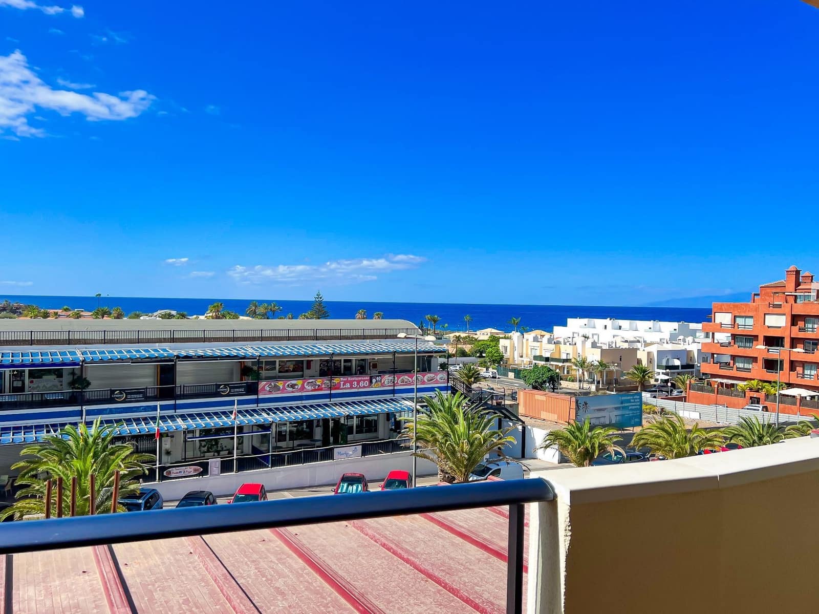 1 soverom Leilighet til salgs i Palm-Mar med svømmebasseng - € 249 000 (Ref: 8684530)