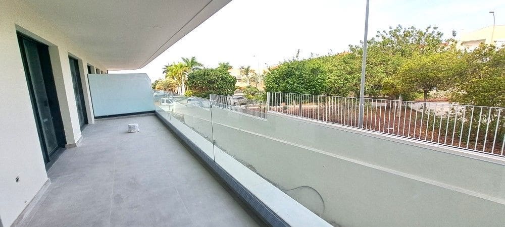 2 bedroom Apartment for sale in El Madronal with pool garage - € 590,000 (Ref: 8690918)