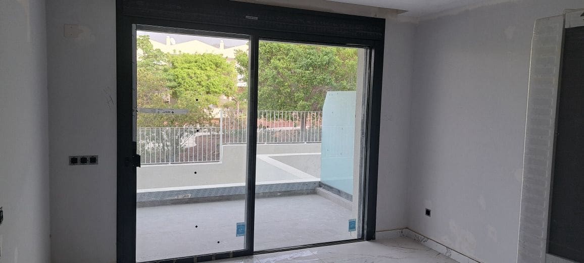 2 bedroom Apartment for sale in El Madronal with pool garage - € 590,000 (Ref: 8690918)