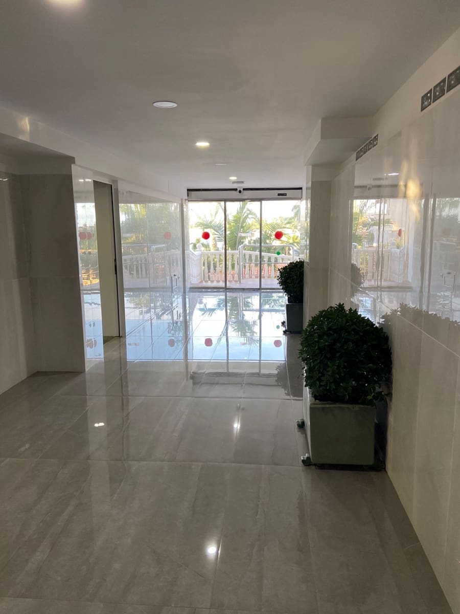 Appartamento in vendita in Costa Adeje con piscina garage - 260.000 € (Rif: 8777756)