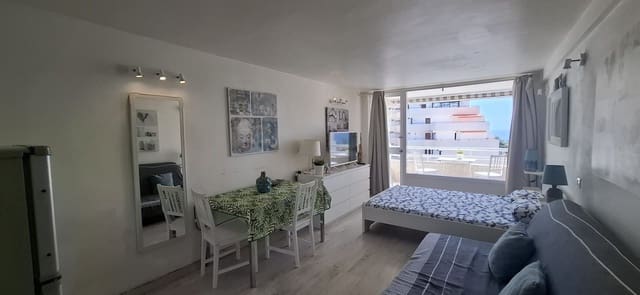 Appartamento in vendita in Playa de las Américas, Adeje con piscina garage - 260.000 € (Rif: 8777756)