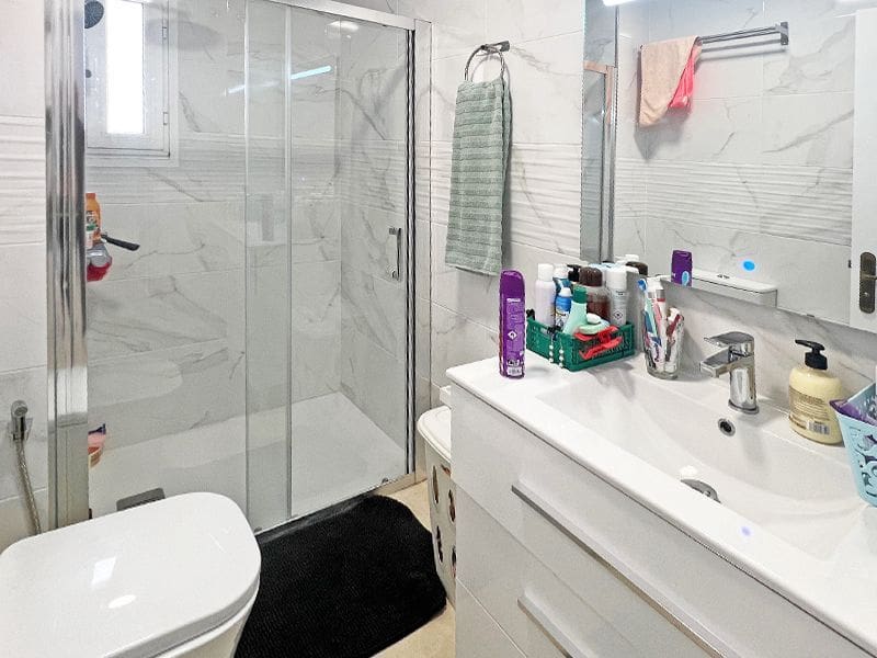 Apartamento de 2 habitaciones en Chayofa en venta con piscina garaje - 395.000 € (Ref: 8792259)