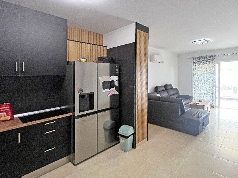 Apartamento de 2 habitaciones en Chayofa en venta con piscina garaje - 395.000 € (Ref: 8792259)