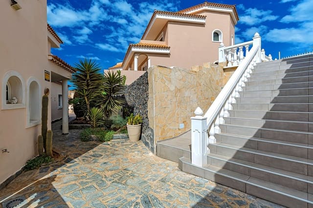 3 camera da letto Villa in vendita in Costa Adeje, Adeje con piscina - 800.000 € (Rif: 8792261)