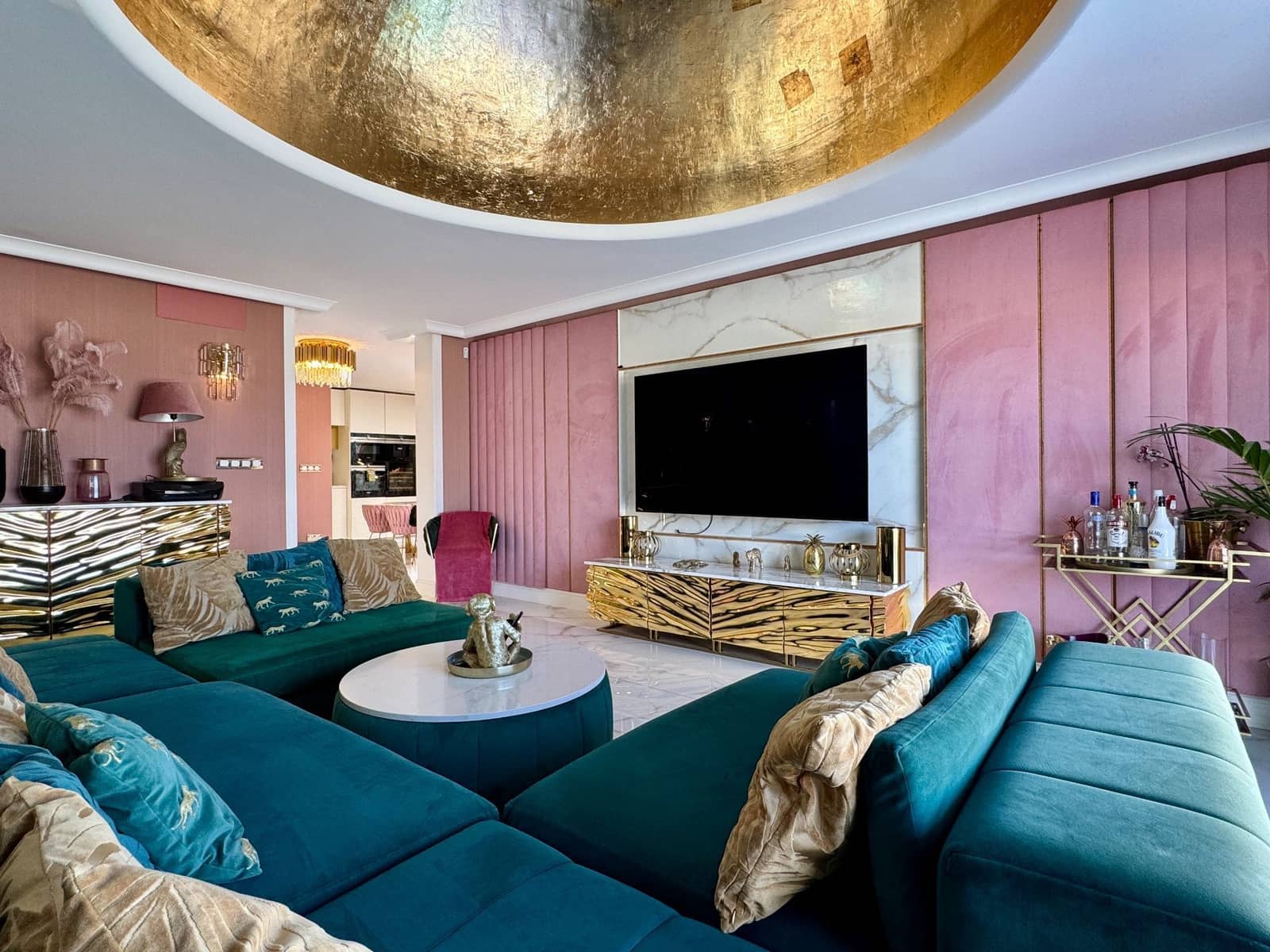 4 sovrum Villa till salu i El Madronal med pool garage - 1 200 000 € (Ref: 8815492)