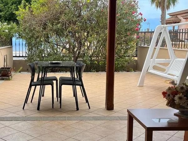 3 soveværelse Semi-Rækkehus til salg i Casco Urbano, Adeje med swimmingpool garage - € 635.000 (Ref: 8847107)