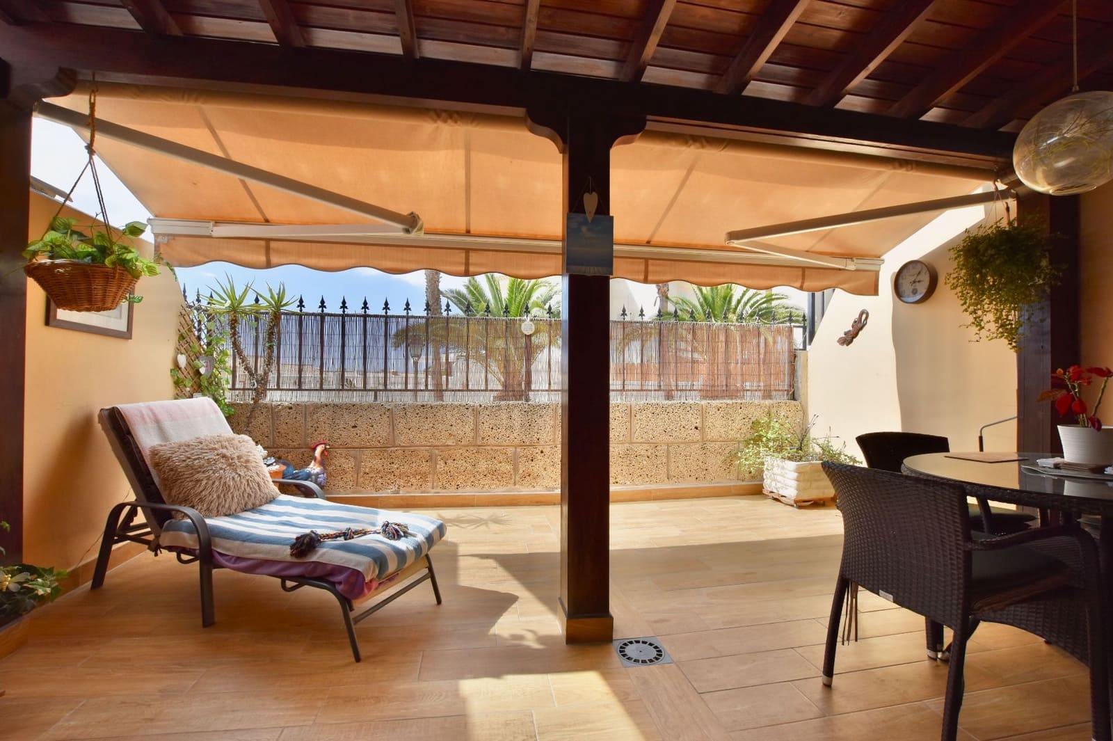 2 quarto Moradia Geminada para venda em Chayofa com piscina garagem - 340 000 € (Ref: 8847108)