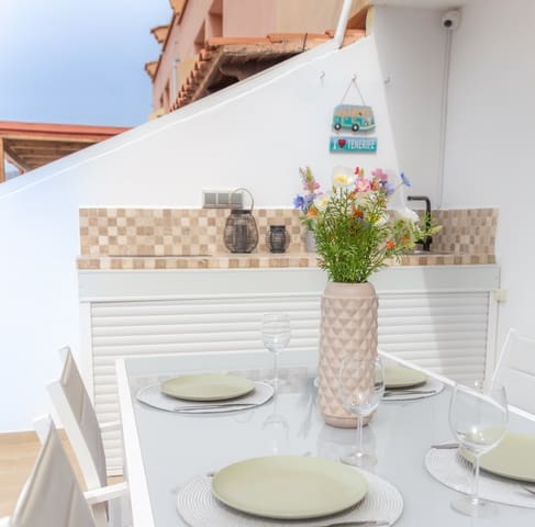 4 bedroom Townhouse for sale in Playa del Duque, Adeje with pool garage - € 459,000 (Ref: 8873921)