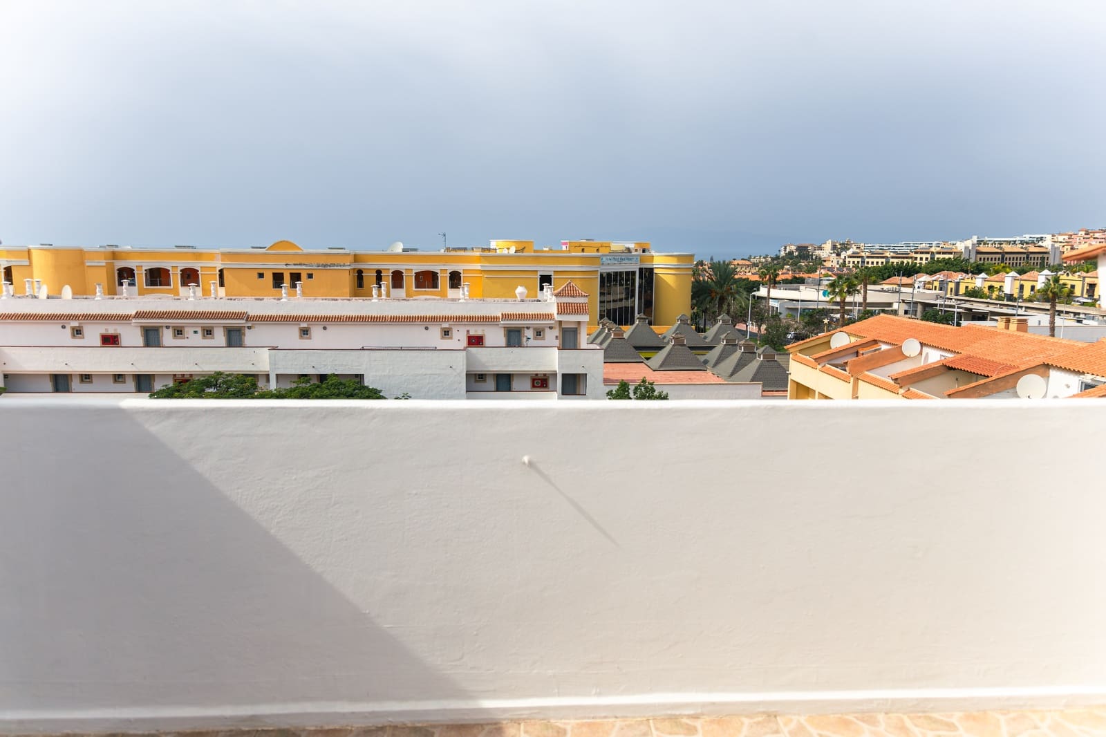 4 sovrum Hus till salu i Playa del Duque med pool garage - 459 000 € (Ref: 8873921)