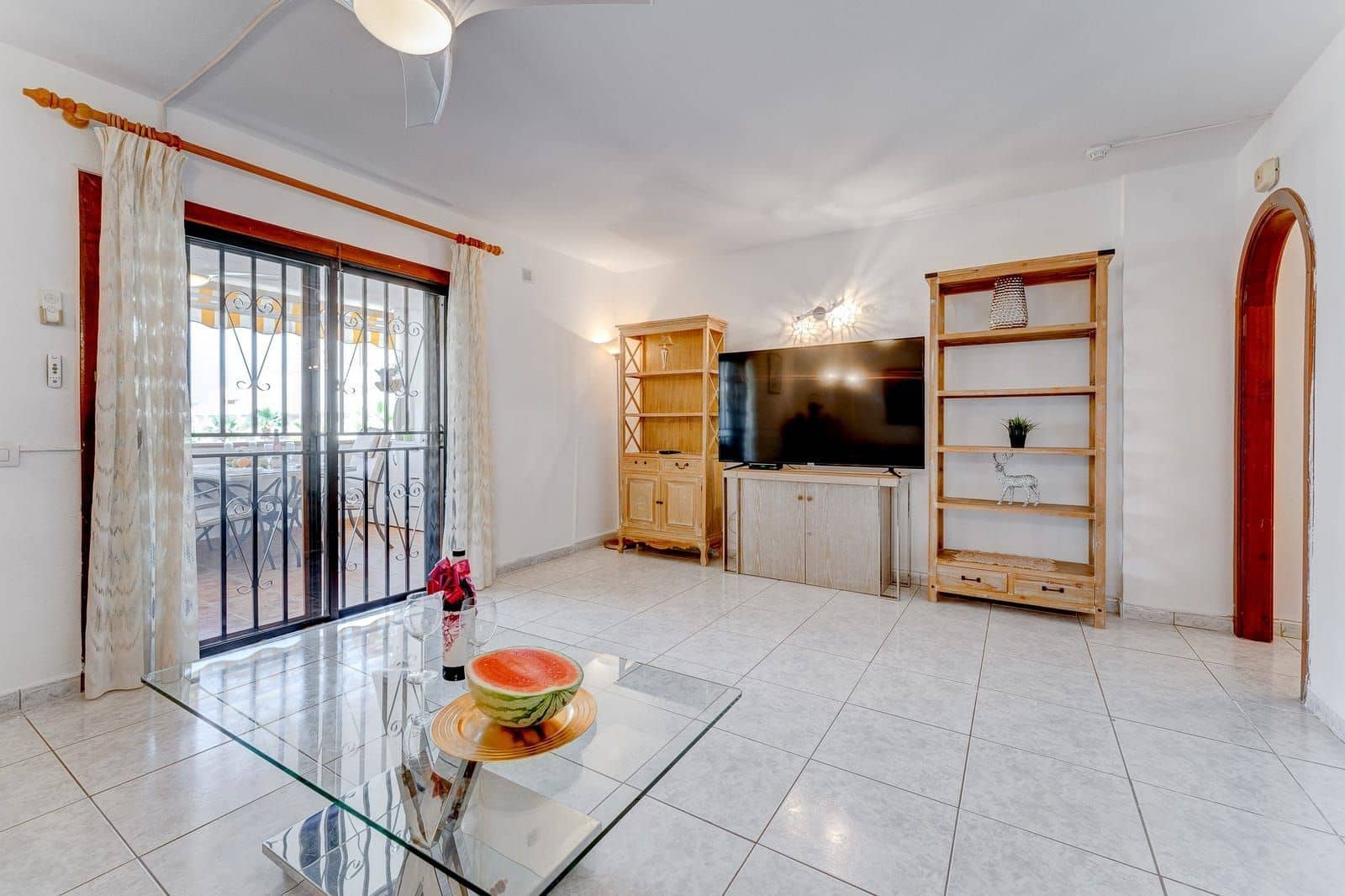 1 soveværelse Lejlighed til salg i Los Cristianos med swimmingpool garage - € 315.000 (Ref: 8889095)