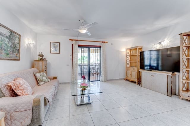 Apartamento de 1 habitación en Los Cristianos, Arona en venta con piscina garaje - 315.000 € (Ref: 8889095)