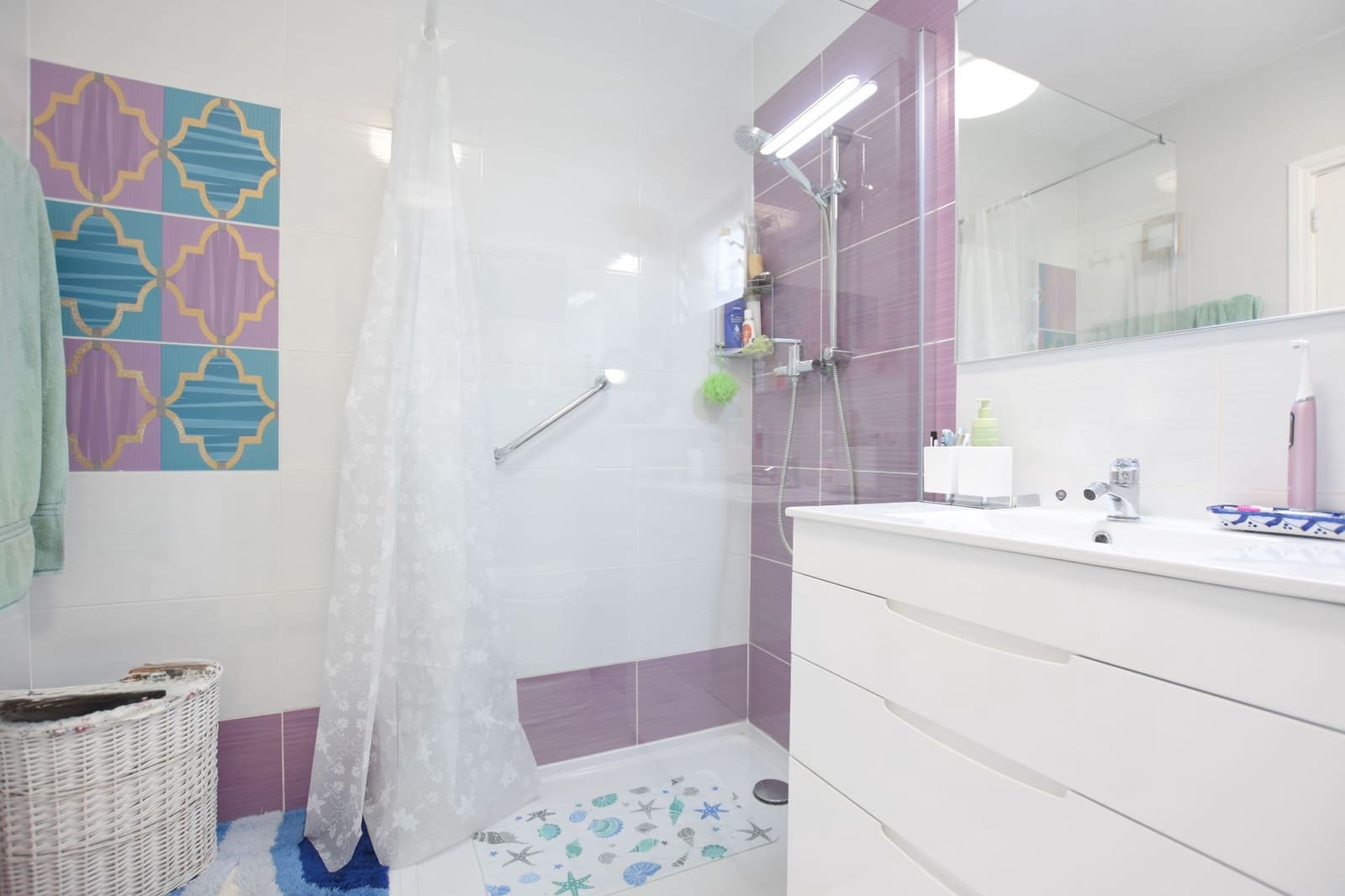 2 makuuhuone Huoneisto myytävänä paikassa Playa de las Americas mukana uima-altaan - 490 000 € (Ref: 9075712)