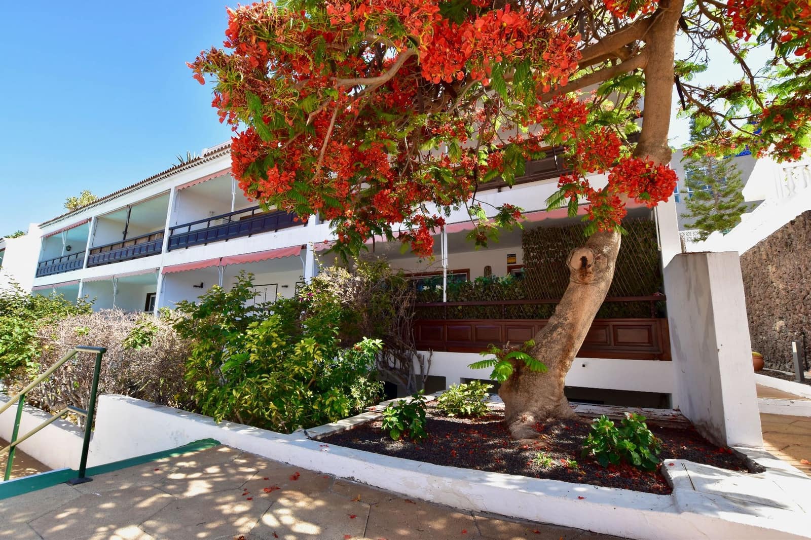 2 makuuhuone Huoneisto myytävänä paikassa Playa de las Americas mukana uima-altaan - 490 000 € (Ref: 9075712)