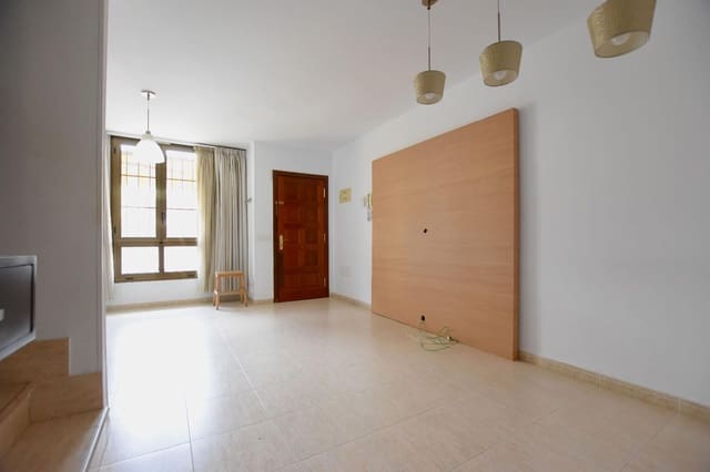 3 bedroom Villa for sale in Llano del Camello, San Miguel de Abona with pool garage - € 370,000 (Ref: 9084920)