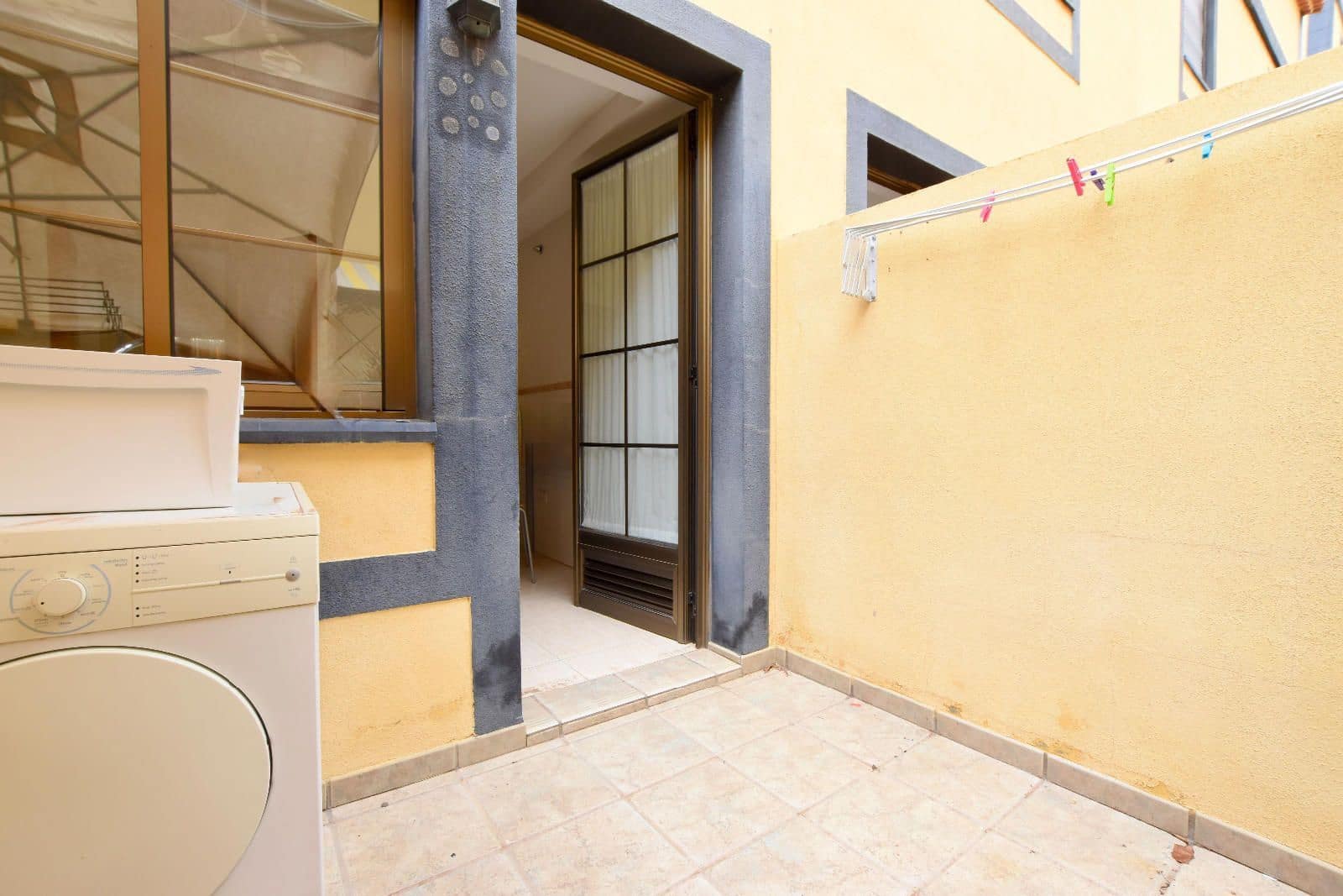 3 slaapkamer Villa te koop in Llano del Camello met zwembad garage - € 370.000 (Ref: 9084920)