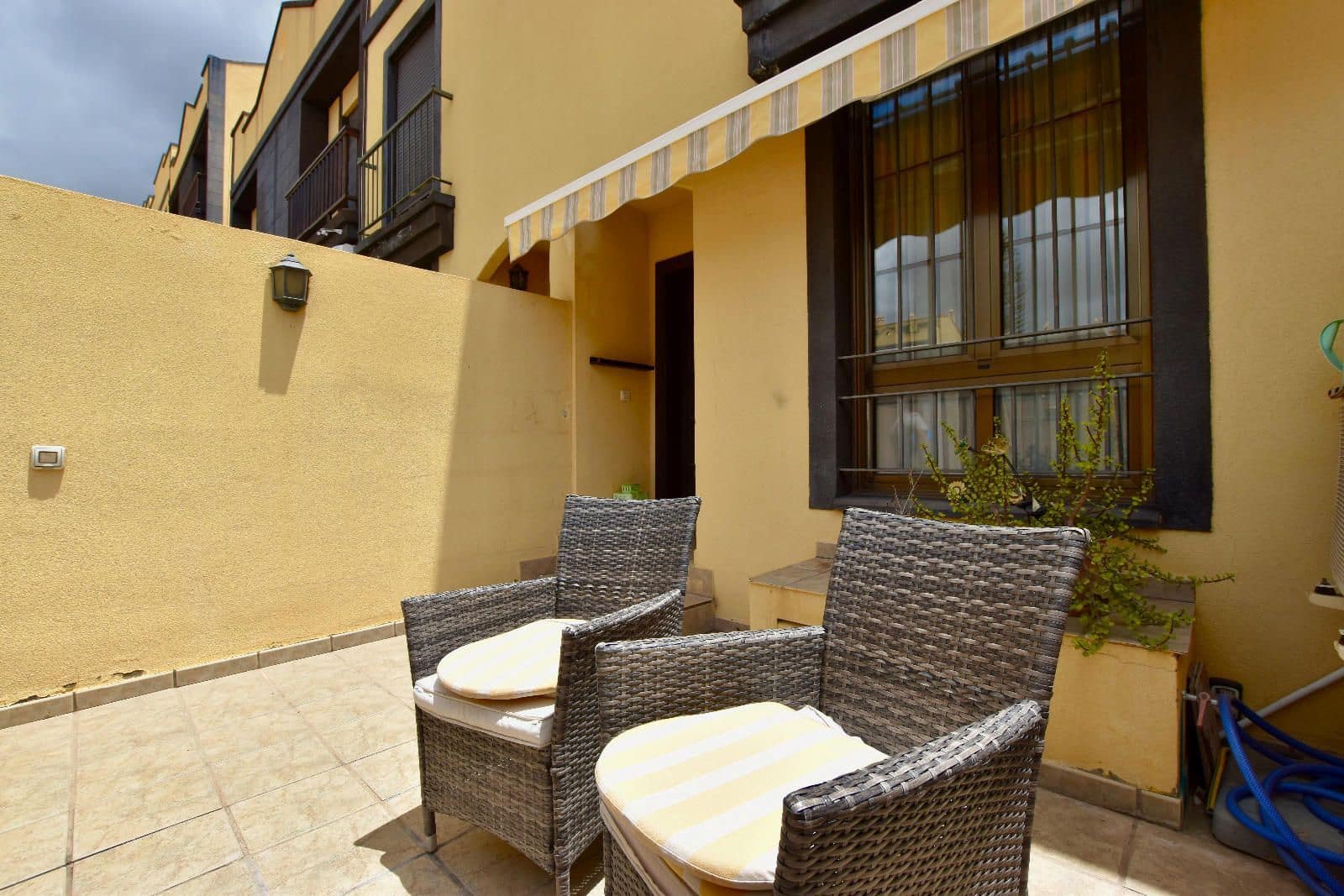 3 slaapkamer Villa te koop in Llano del Camello met zwembad garage - € 370.000 (Ref: 9084920)