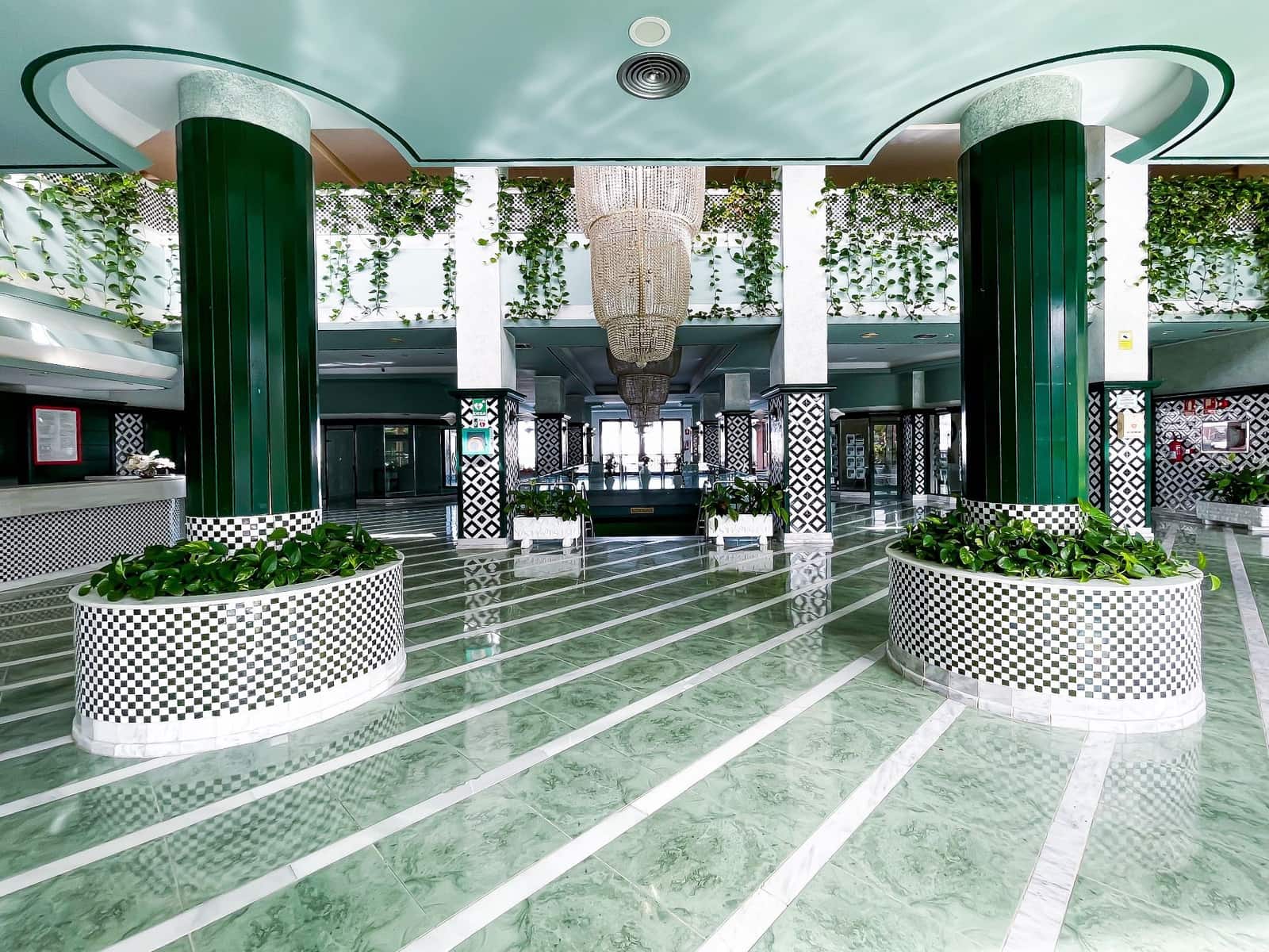 2 quarto Apartamento para venda em Costa Adeje com piscina - 350 000 € (Ref: 9097871)