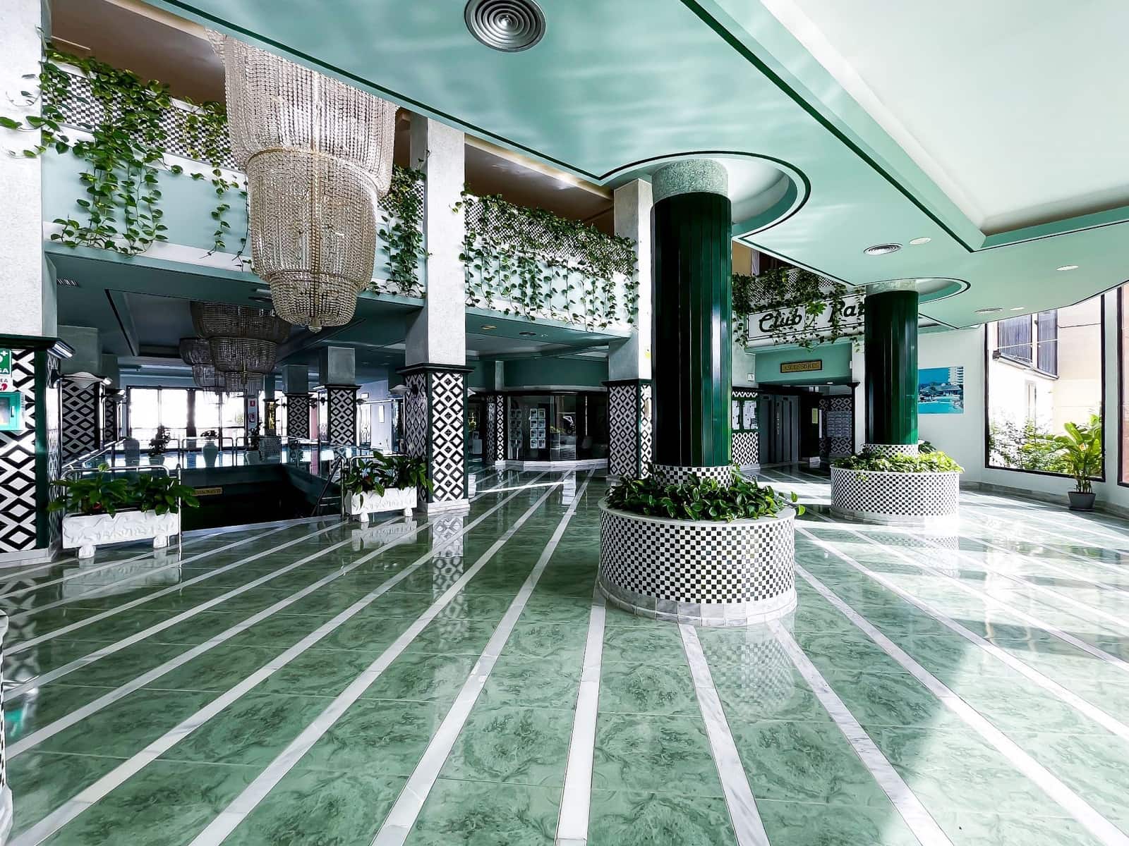 2 quarto Apartamento para venda em Costa Adeje com piscina - 350 000 € (Ref: 9097871)