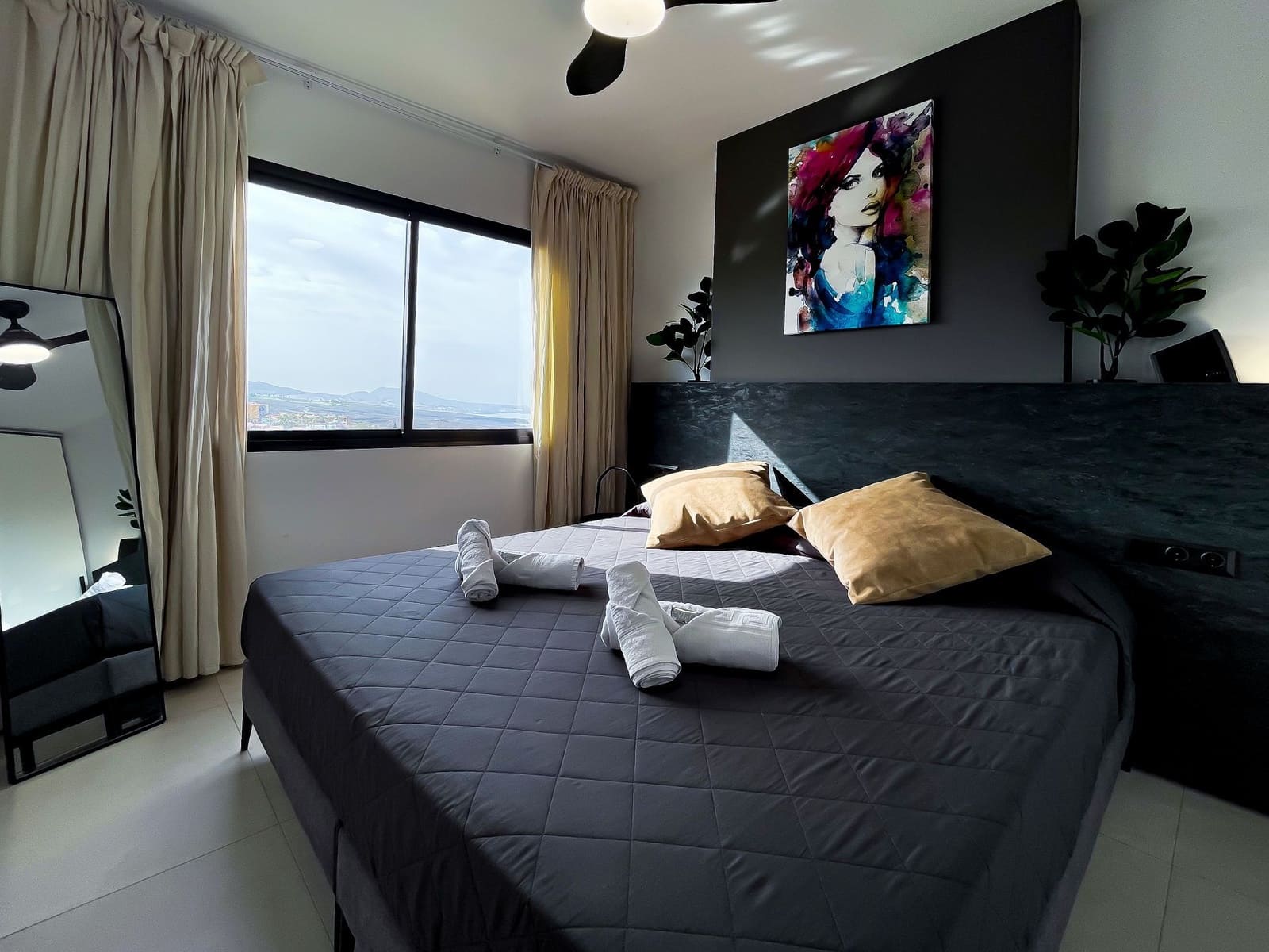 2 quarto Apartamento para venda em Costa Adeje com piscina - 350 000 € (Ref: 9097871)