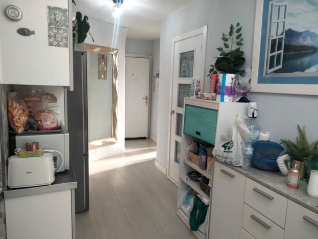 2 sovrum Lägenhet till salu i Los Cristianos, Arona med pool garage - 350 000 € (Ref: 9113805)