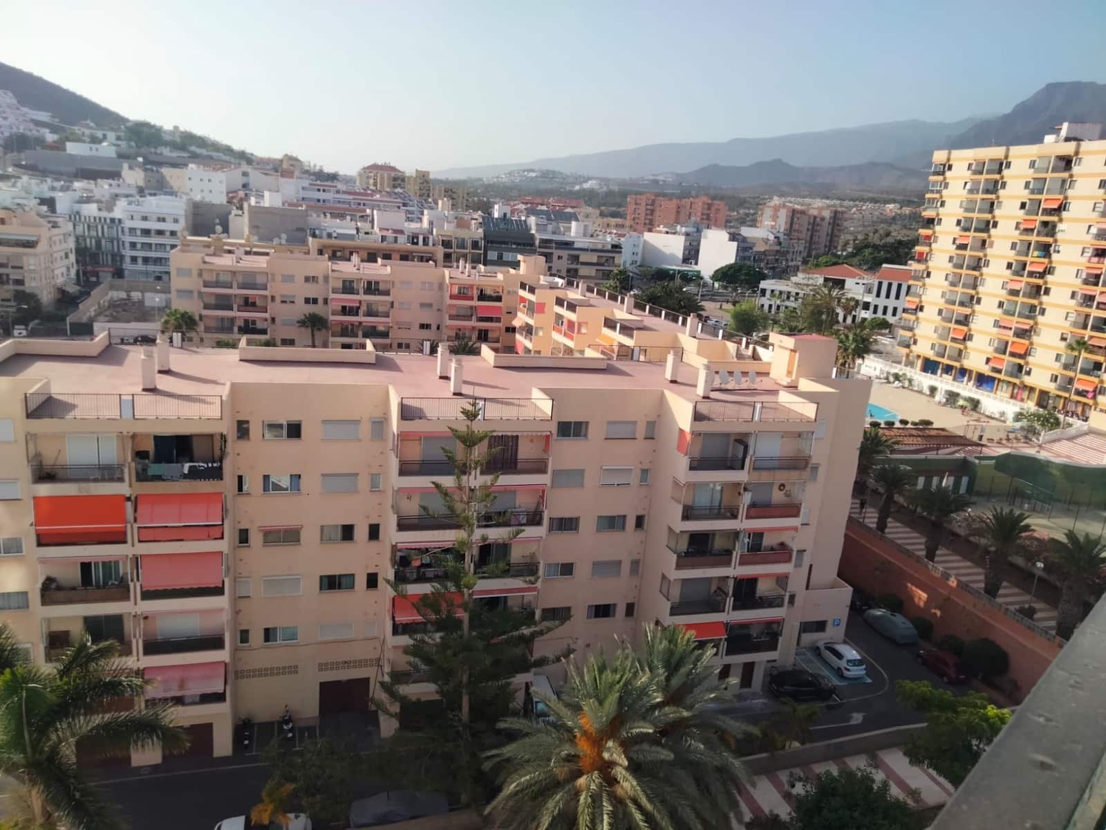 2 slaapkamer Appartement te koop in Los Cristianos met zwembad garage - € 350.000 (Ref: 9113805)