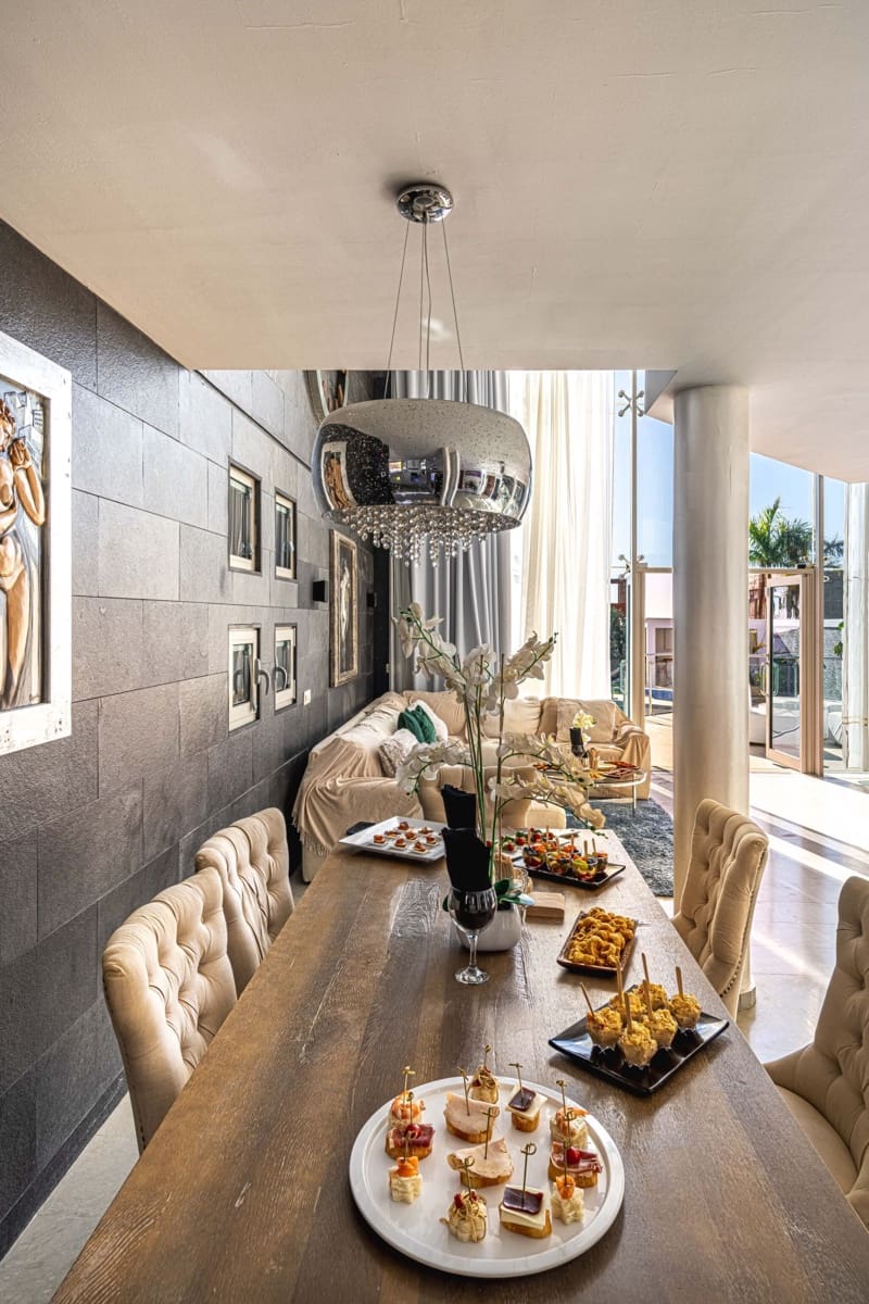 Chalet de 5 habitaciones en El Madroñal en venta con piscina garaje - 2.399.000 € (Ref: 9113806)