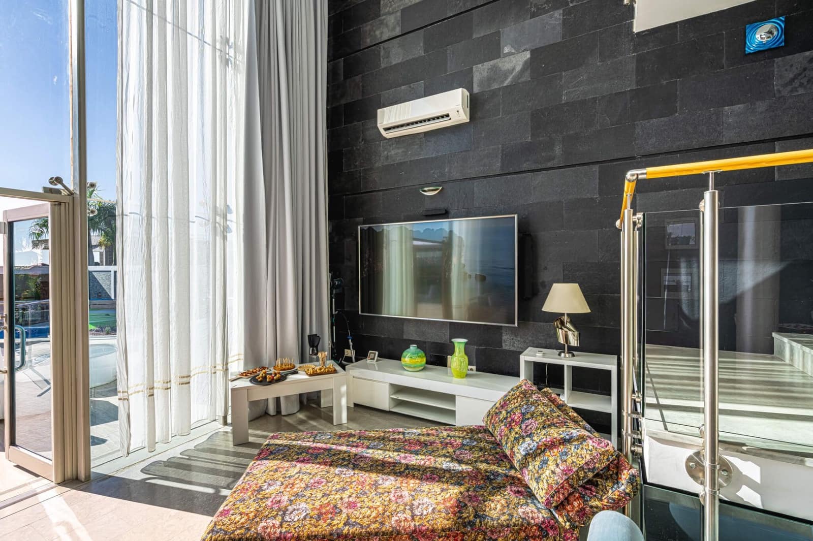 Chalet de 5 habitaciones en El Madroñal en venta con piscina garaje - 2.399.000 € (Ref: 9113806)