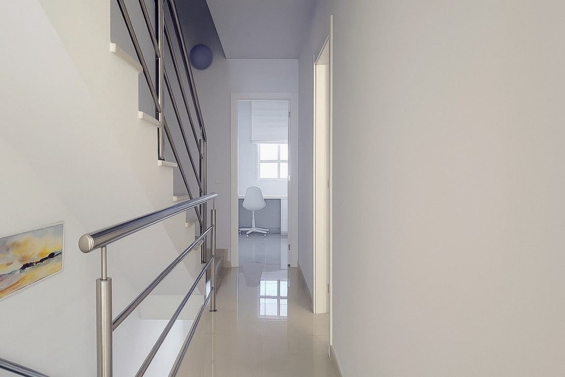 4 soverom Kjedet enebolig til salgs i Playa de las Americas med svømmebasseng garasje - € 890 000 (Ref: 9124631)