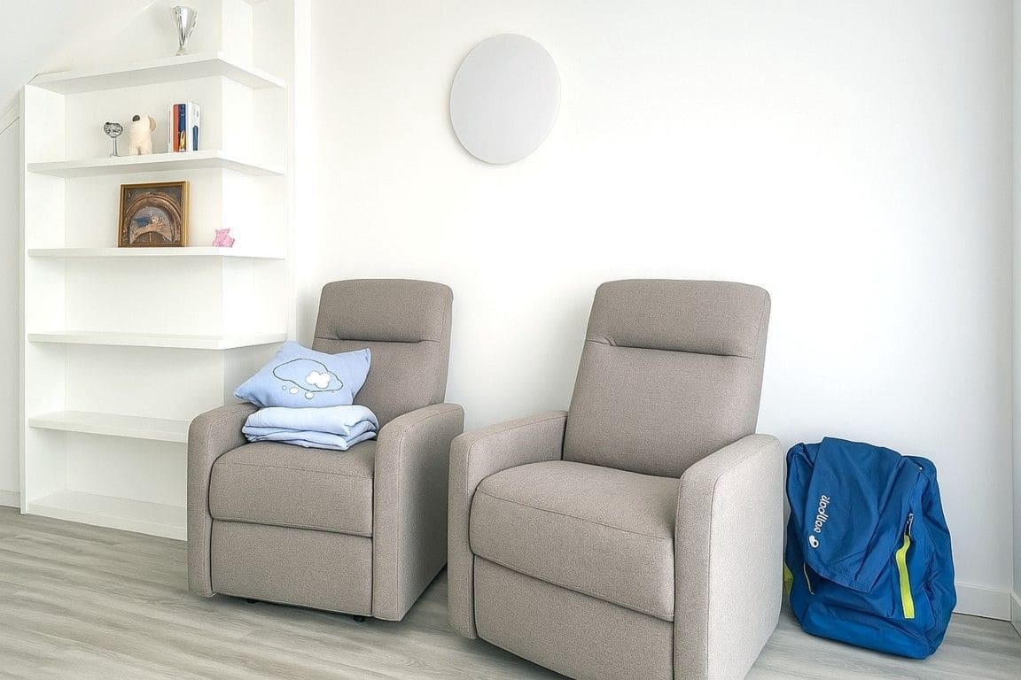 4 soverom Kjedet enebolig til salgs i Playa de las Americas med svømmebasseng garasje - € 890 000 (Ref: 9124631)