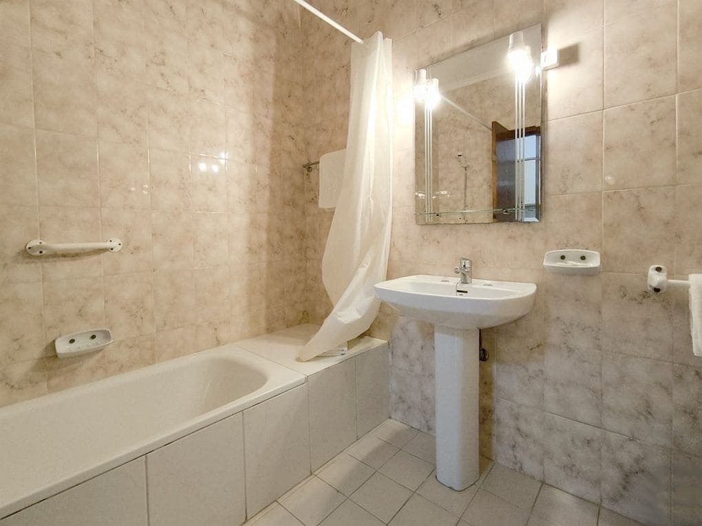 Apartment for sale in Costa Adeje with pool - € 239,000 (Ref: 9126524)