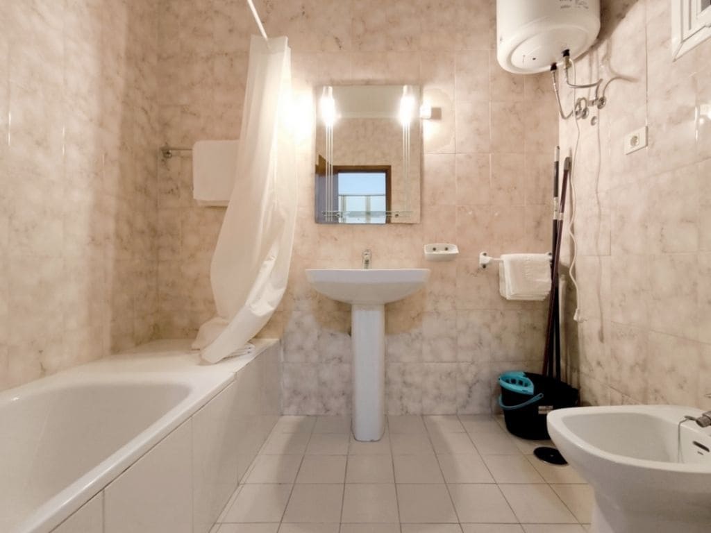 Apartment for sale in Costa Adeje with pool - € 239,000 (Ref: 9126524)