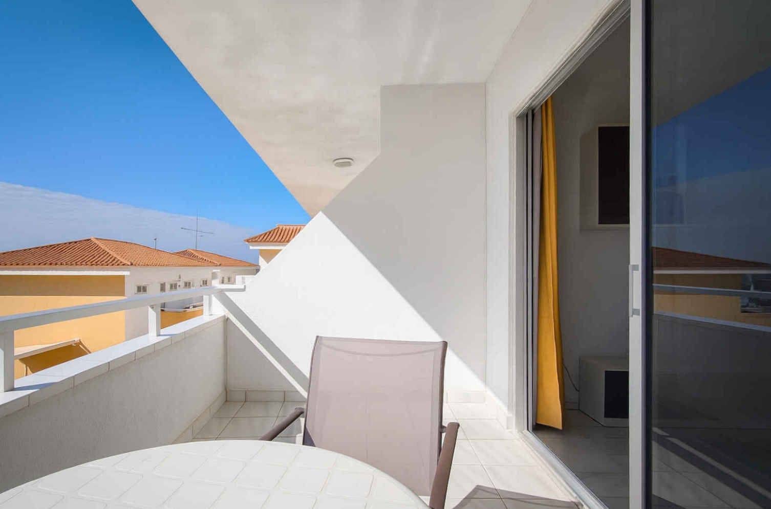 Appartement te koop in Costa Adeje met zwembad - € 189.000 (Ref: 9146746)