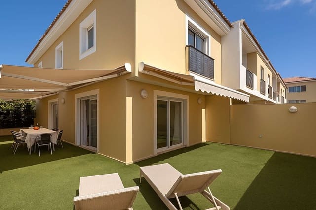 5 slaapkamer Halfvrijstaande villa te koop in El Madroñal, Adeje met zwembad - € 720.000 (Ref: 9148842)