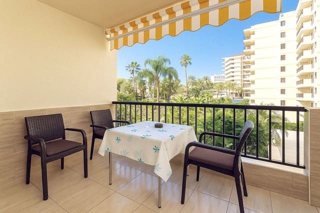 1 soveværelse Lejlighed til salg i Playa de las Americas, Arona med swimmingpool - € 319.000 (Ref: 9151705)