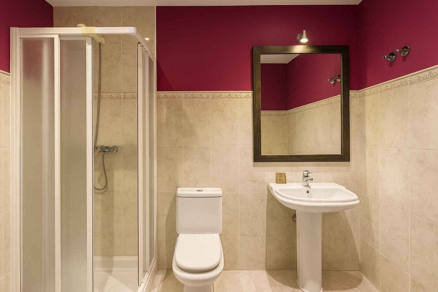 10 soveværelse Hotel til salg i Lugo by - € 1.275.000 (Ref: 9169002)