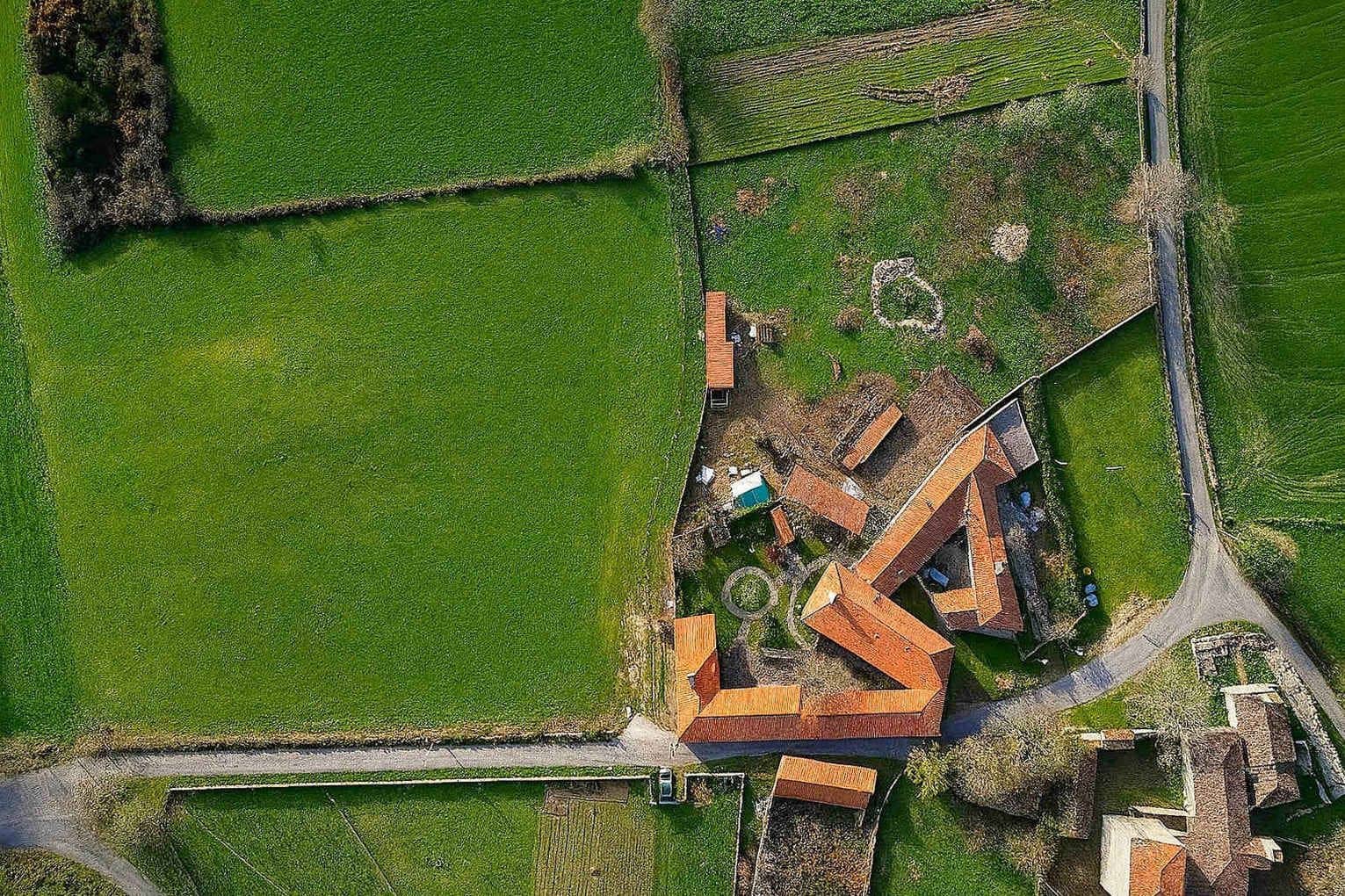 10 soveværelse Hotel til salg i Lugo by - € 1.275.000 (Ref: 9169002)