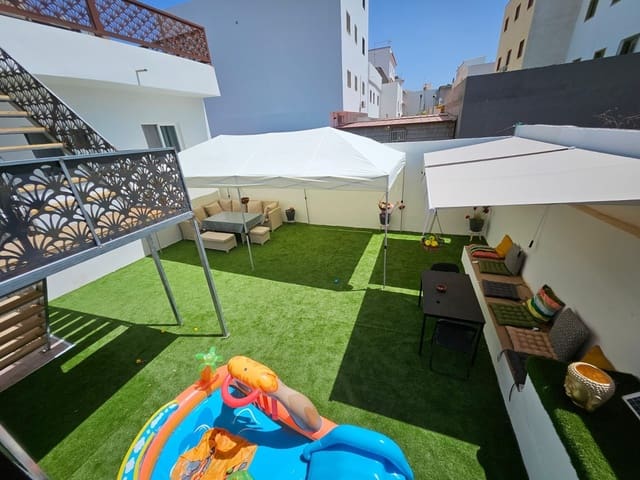 4 soveværelse Villa til salg i Cabo Blanco, Arona - € 399.000 (Ref: 9169003)