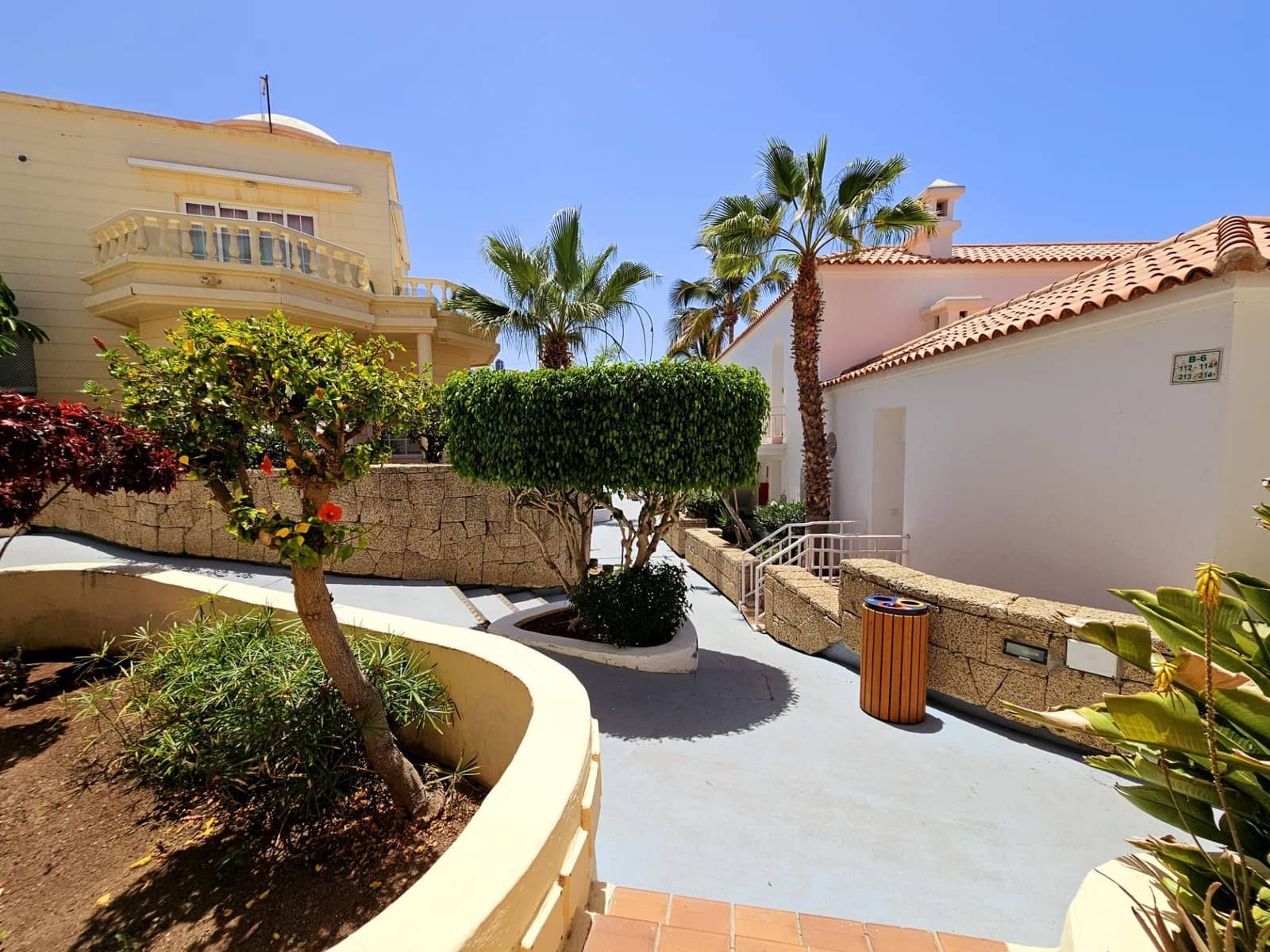 2 slaapkamer Villa te koop in Playa Fanabe met zwembad - € 600.000 (Ref: 9193530)